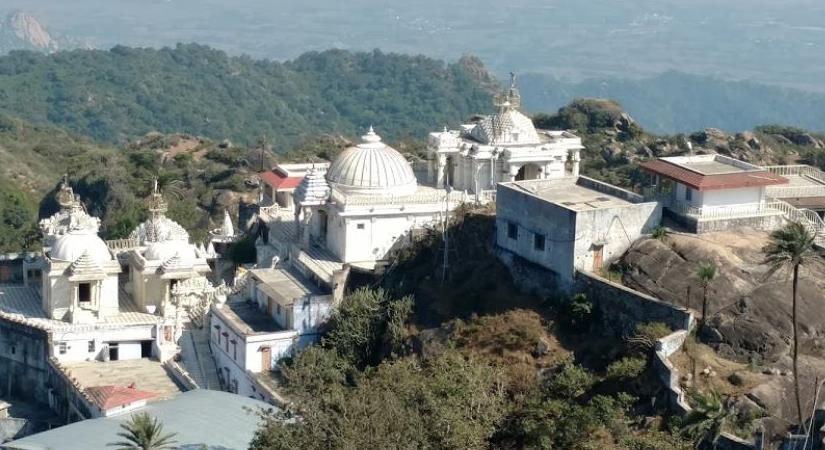 Achalgadh Fort